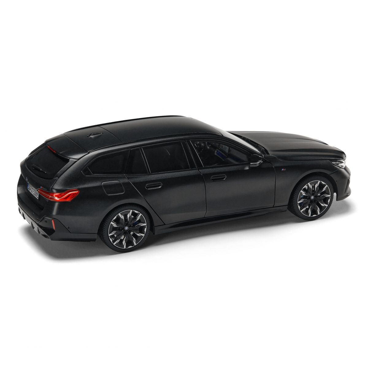 i5 Touring模型車1:18